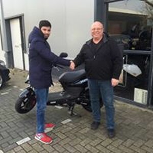 Moped Brommershop image 2