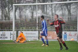 VIOS W grijpt koppositie