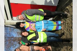 Nieuwjaarsduik ’t Petje weer een schot in de roos