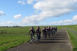 Wielren training door Hollands Kroon