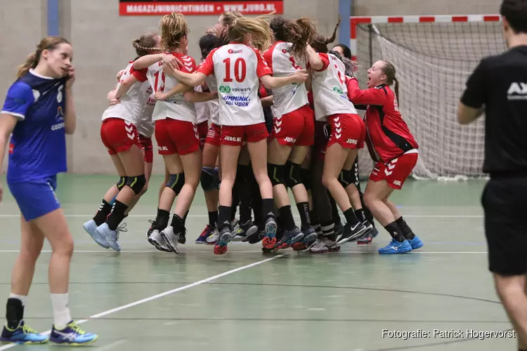 JuRo Unirek/VZV bereikt halve finale