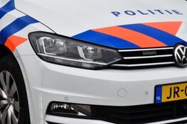 Auto rijdt met 130 km per uur door Sint Maartensvlotbrug