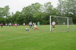 VZV door winst op Callantsoog zeker van promotie.