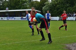 Marco Houtenbos zwaait met trots gevoel af bij zijn dorpsclub Con Zelo