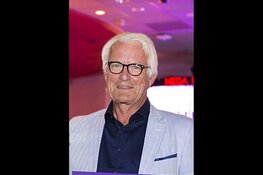 Voorlezen in bibliotheek tijdens zomervakantie