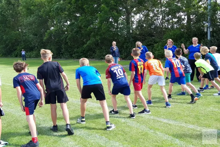 Meld je aan voor de Scholierenveldloop mét Atletiek 4-kamp in Schagen!