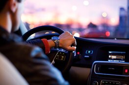 'Proefrit' eindigt in deceptie: potentiële koper gaat er met auto vandoor