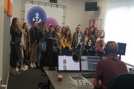 Jeugdlintje voor kampioenen Danscentrum Chantal