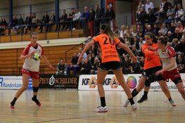 Volendam ziet VZV na rust afstand nemen