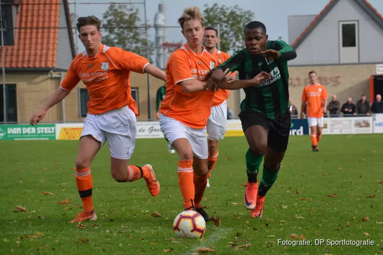 Hugo Boys helpt Hollandia T aan eerste zege