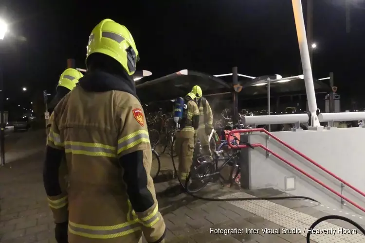 Afvalbak in brand in Schagen