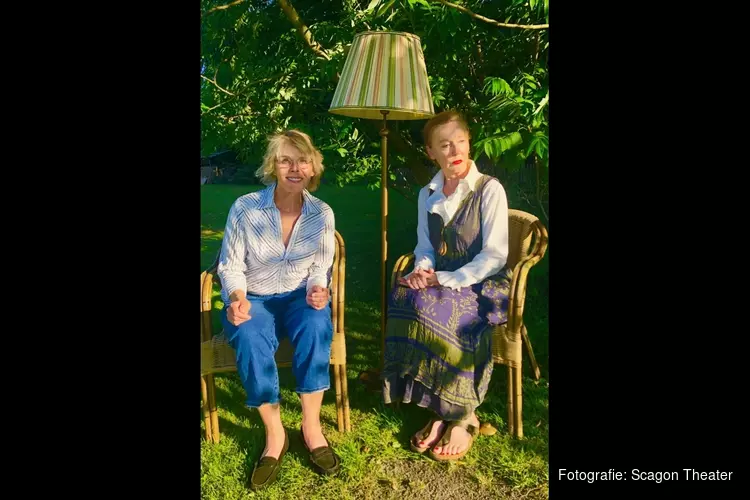 Theater Op Glad IJs met boeiende dialoog in het Scagon Theater