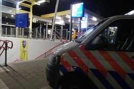 Onverlaten vast in lift op NS-station