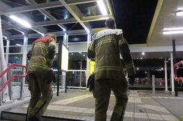 Onverlaten vast in lift op NS-station