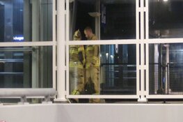 Onverlaten vast in lift op NS-station