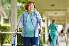 Wekelijks wandelen met rollator is goed voor lijf en leden