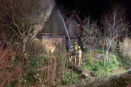 Brand in boerderij Burgerbrug