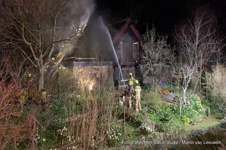 Brand in boerderij Burgerbrug