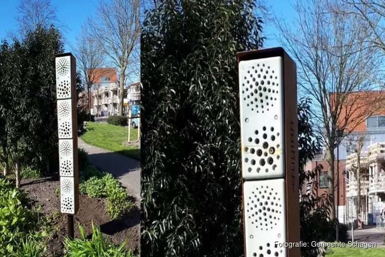 Nieuw bijenhotel in Schagen geplaatst