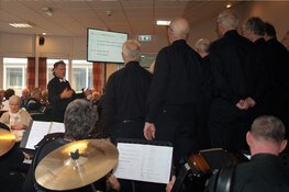 Tuygh het web op