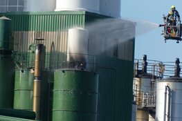 Uitslaande brand in silo Schagen, inzet op behoud andere silo's