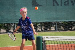 Veilig tennissen en genieten tijdens de Baars Trainingsweek
