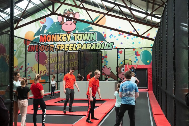 Summer Camp in STARJUMP!