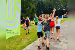 Na school nog even lekker Twisteren en Knotshockeyen