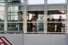 Personen vast in de lift op station Schagen