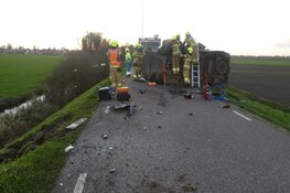 Drie gewonden bij ongeval tussen busje en tractor in Sint Maarten