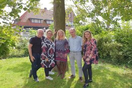 Close Harmonygroep Change zingt de mooiste liedjes driestemmig. in Scagon De Luxe