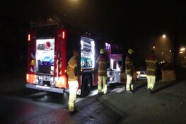 Afval in brand bij fietsenstalling NS-station