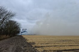 Grote brand in boerderij Oudesluis