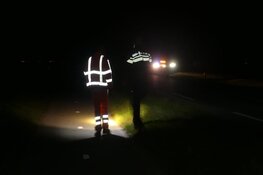 Automobiliste te water in Kolhorn