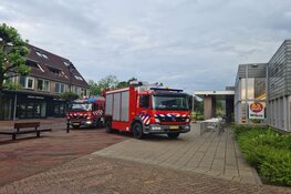Brandweereenheid helpt bij wateroverlast in Schagen