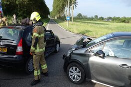 Twee auto&#39;s botsen in Nieuwe Niedorp