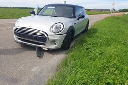 Veel blikschade na ongeval in Warmenhuizen