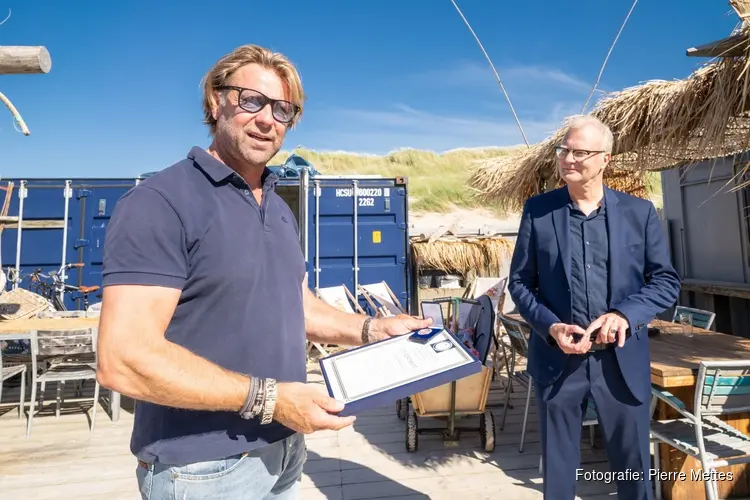 Penning en oorkonde voor held William Storch