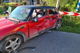 Veel schade bij ongeval in Waarland