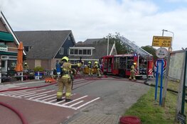 Brandweerman raakt gewond bij uitslaande brand cafetaria Schagerbrug