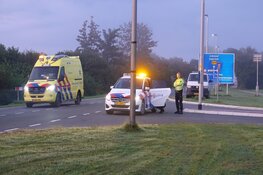 Frontale aanrijding N9 bij Sint Maartensvlotbrug zorgt voor ravage