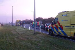 Frontale aanrijding N9 bij Sint Maartensvlotbrug zorgt voor ravage