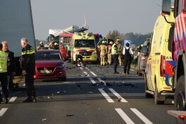 Vrachtwagen en auto&#39;s betrokken bij ernstig ongeval N9