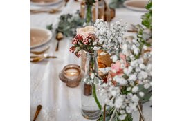 Eerste Trouwbeurs Schagen in de Grote Kerk is een inspiratiefeest voor toekomstige bruidsparen