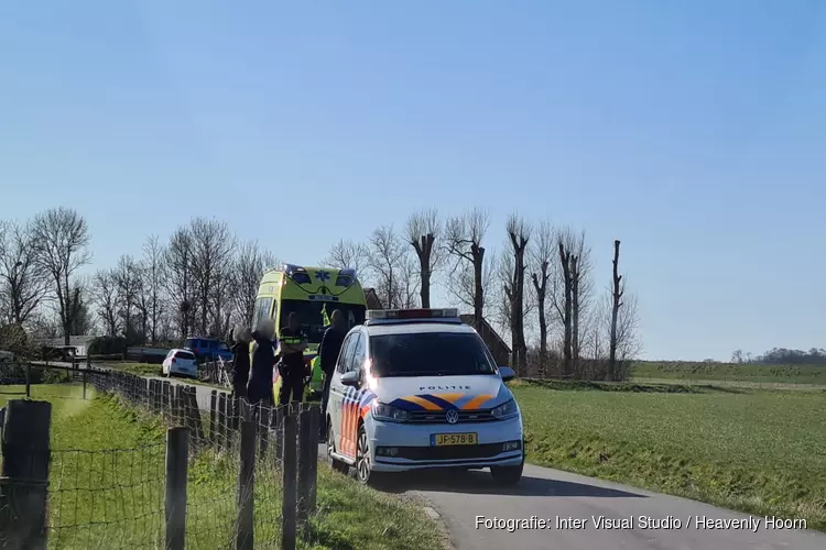 Scootmobielbestuurder valt om in Schagen