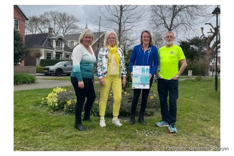 Wethouder Kruit doet mee aan Schager wijkenlopen