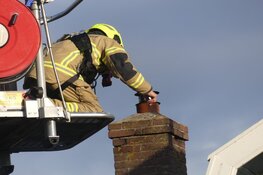 Schoorsteenbrand in Schagerbrug snel onder controle