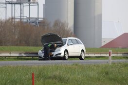 Omstanders voorkomen autobrand bij Callantsoog