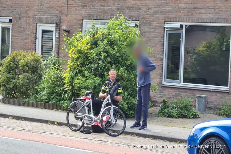 Fietser aangereden door auto in Schagen