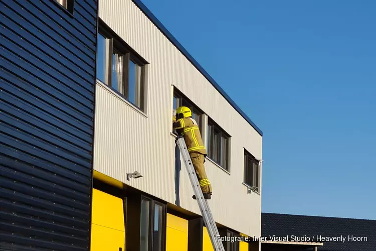 Hennepplantage aangetroffen door melding stanklucht in Schagen